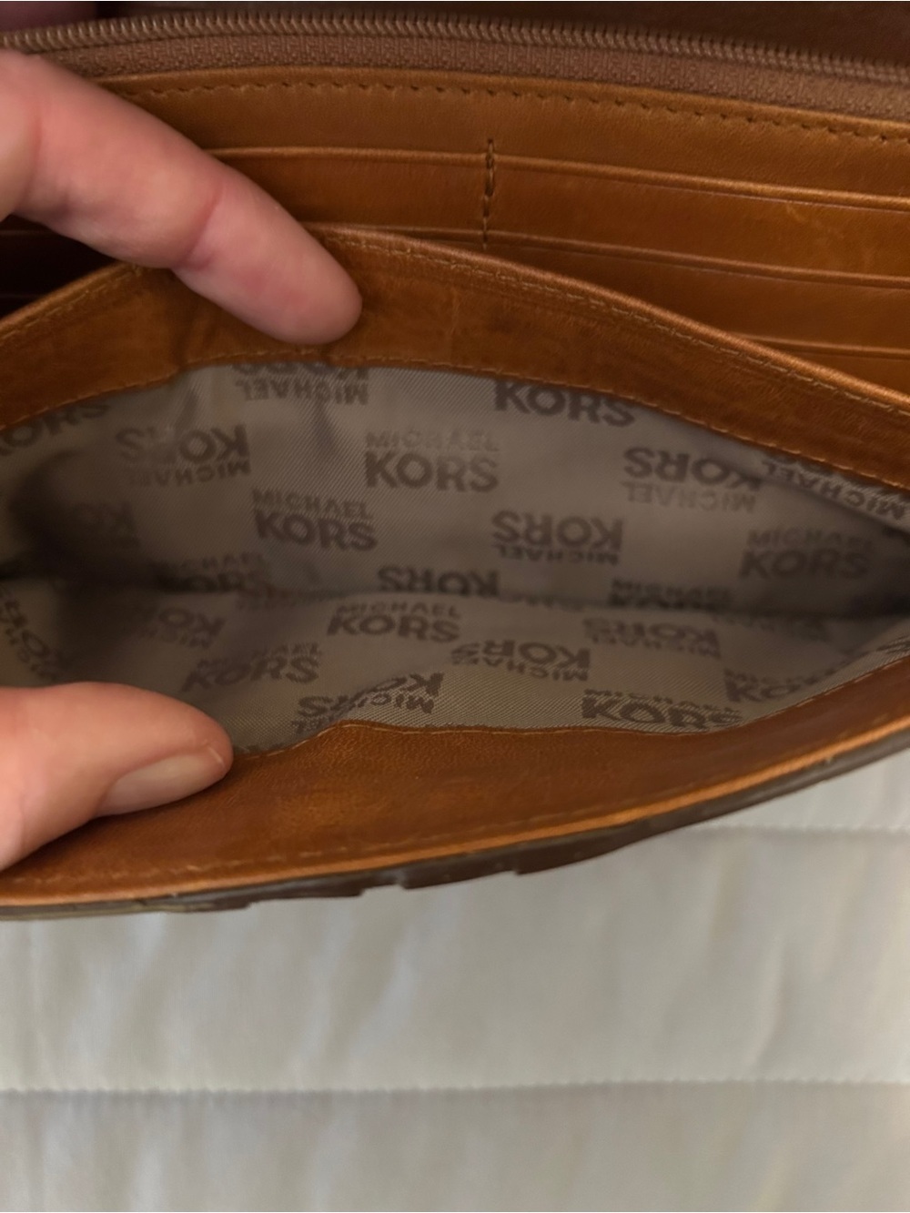 Michael Kors Stud-Accent Tan Leather Crossbody Wallet - Picture 4 of 5